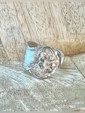 The Blossom Ring Vintage Silverware Spoon Ring Dogwood Flower SZ 7 Newly Made
